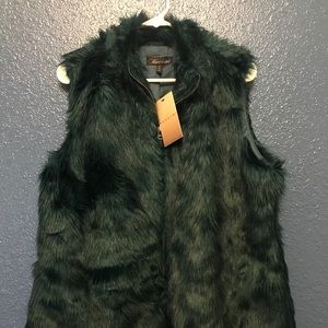 Baccini Faux fur vest